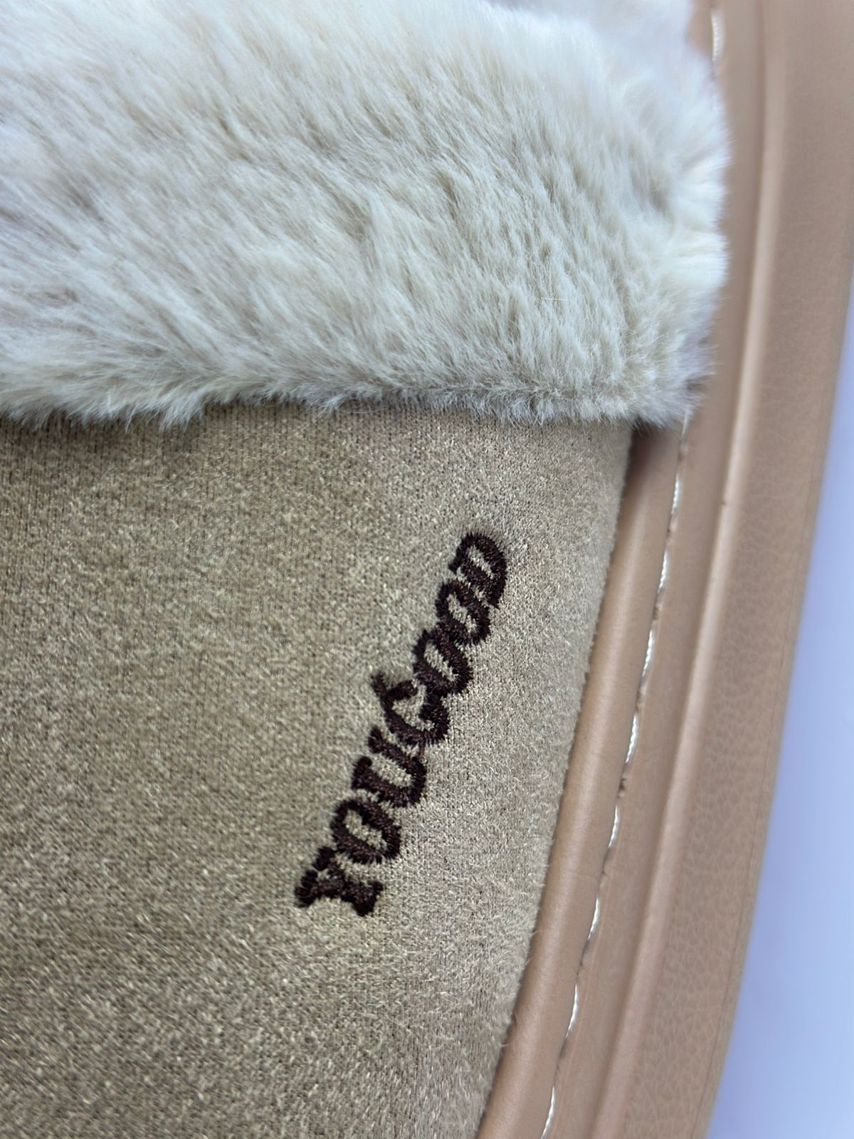 Pantuflas Beige unisex con peluche interior